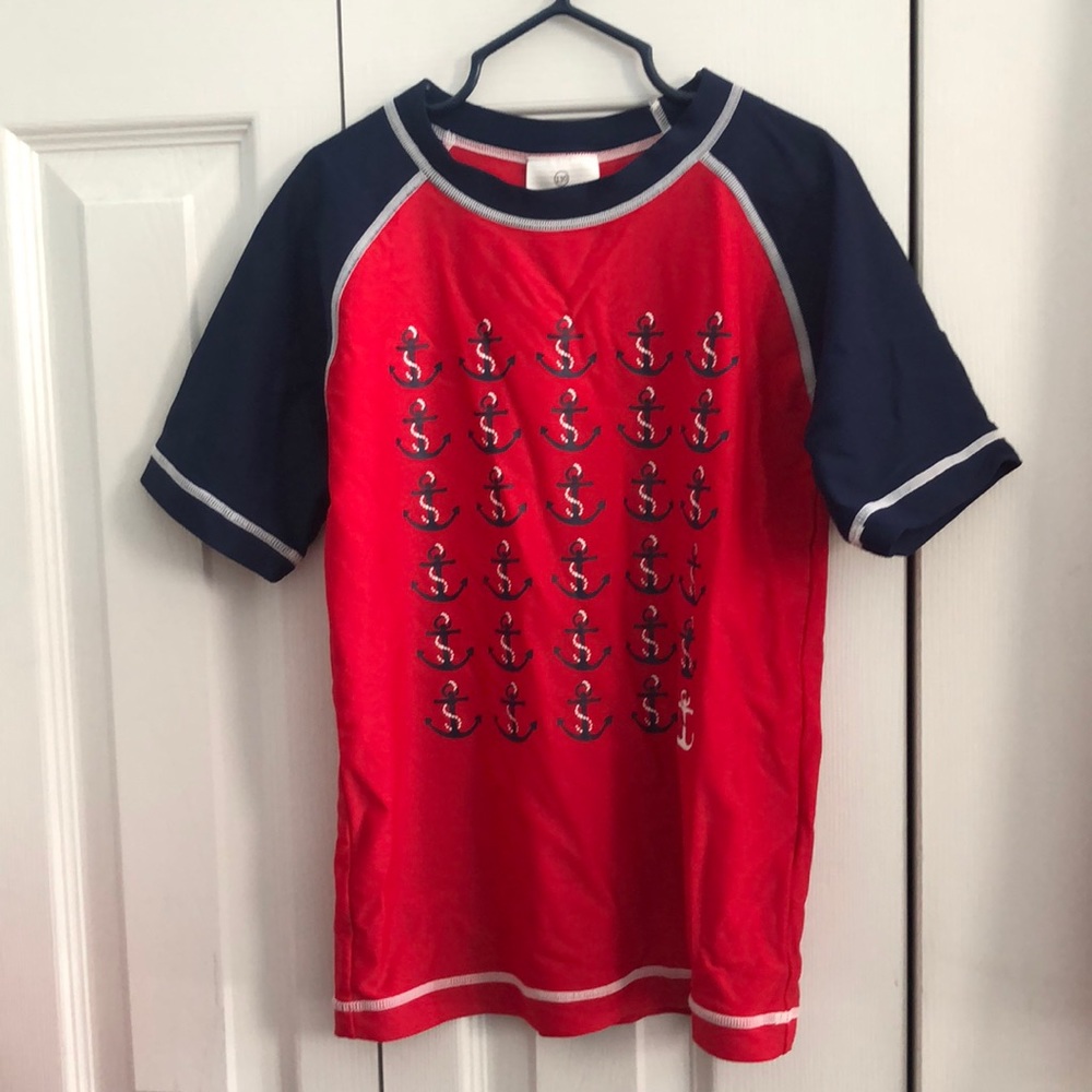 Boys, Hanna Andersson rash guard. Size 130